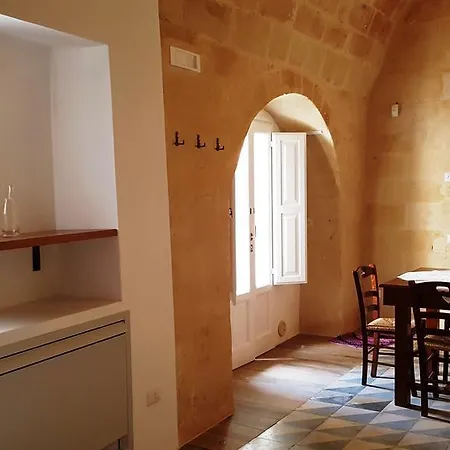 Vakantiehuis Il Vialetto Nei Sassi 2